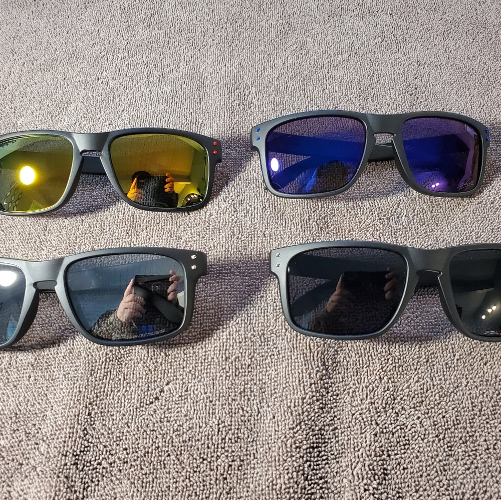 Oakley Holbrook Sunglasses Black / Gray / Blue / Red Great Christmas Gift